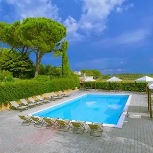 https://poste-del-chiugi.it-tuscanyhotel.com